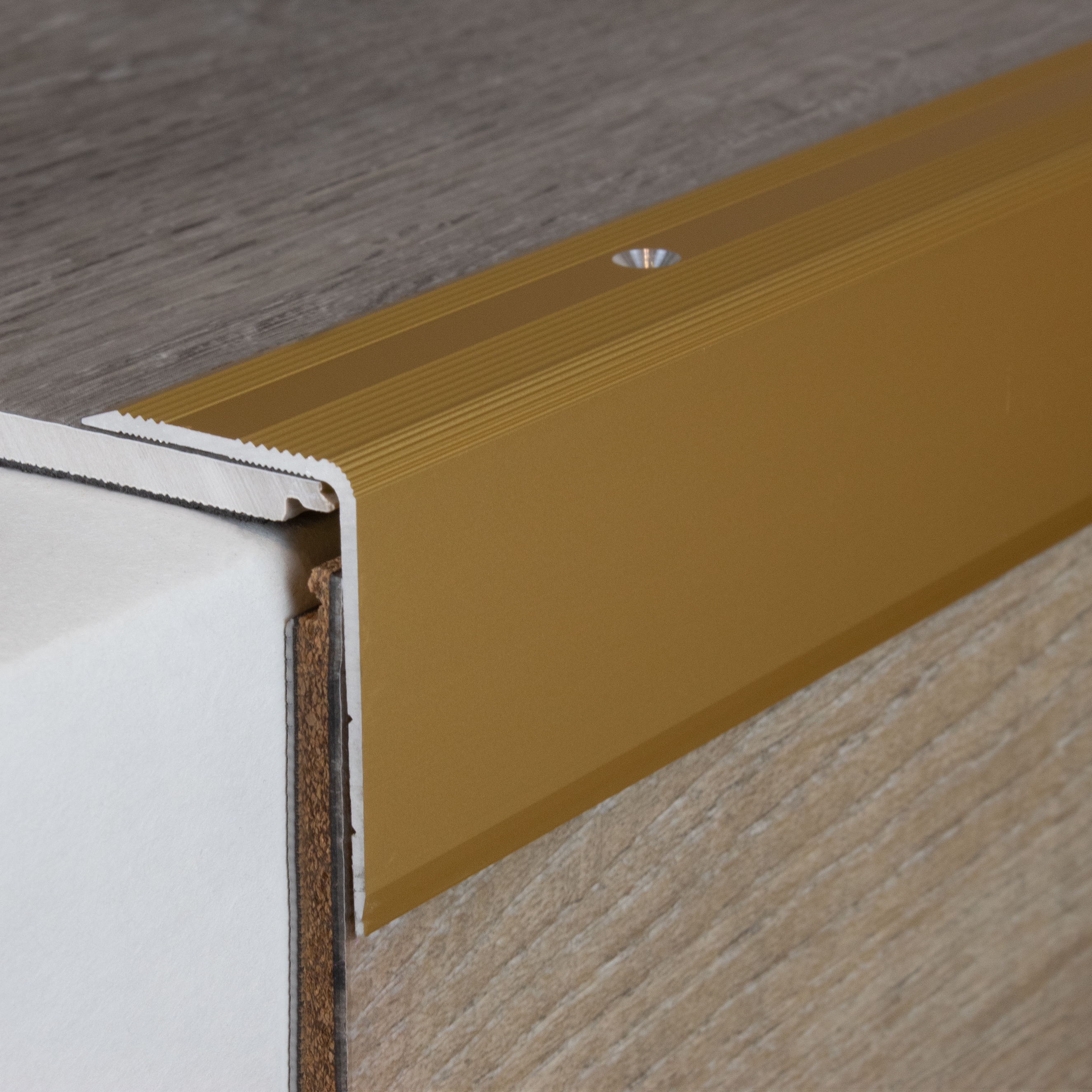 Nez de marche | largeur 30 mm | hauteur 22 mm - 52 mm | aluminium