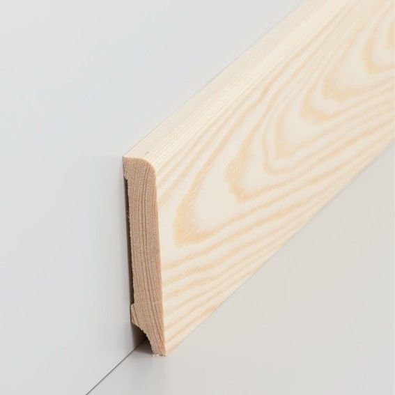 rohholz_fussleiste_kiefer_massiv_lackiert