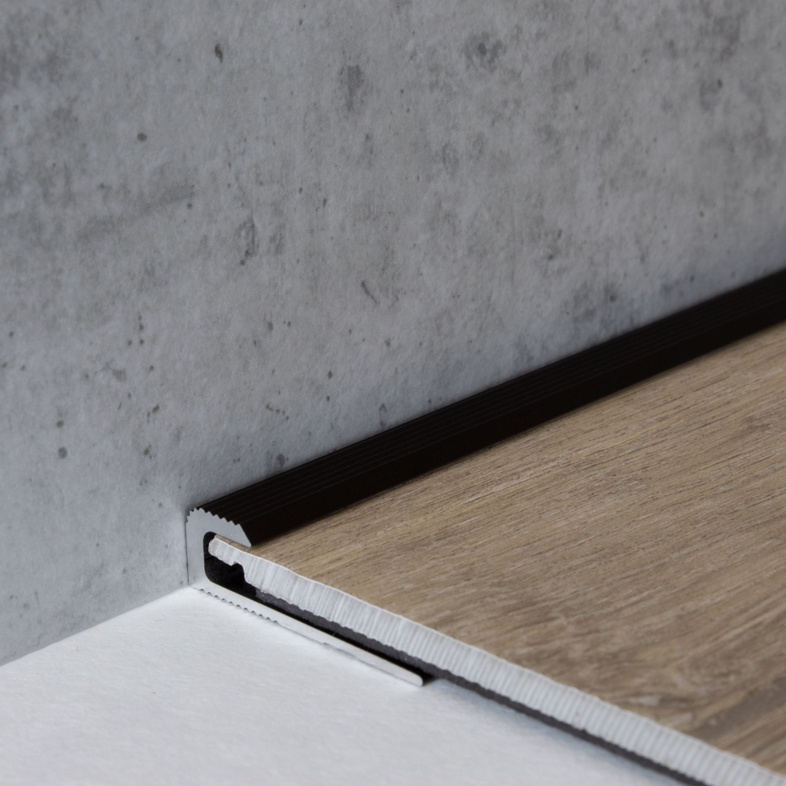 Profilé à emboîter pour sol stratifié | hauteur emboîtage 5 mm | aluminium anodisé | à visser