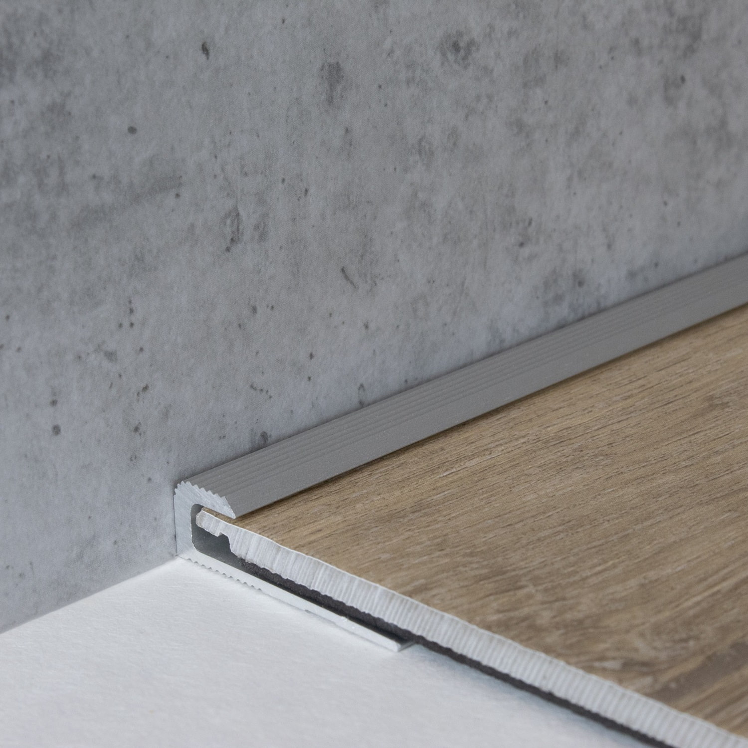 Profilé à emboîter pour sol stratifié | hauteur emboîtage 5 mm | aluminium anodisé | à visser