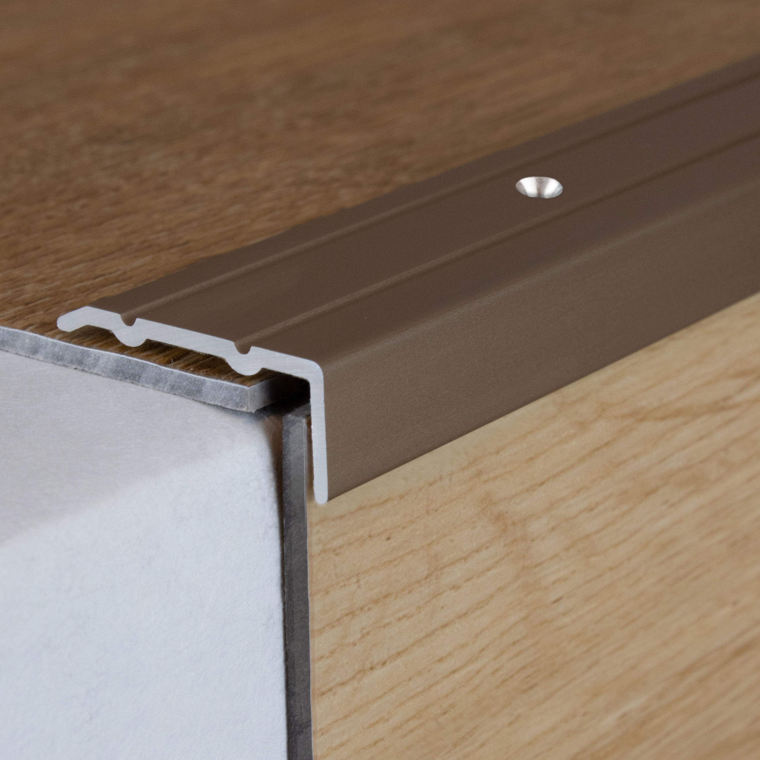 Cornière 24.5 mm | type: 8889 aluminium anodisé | à visser