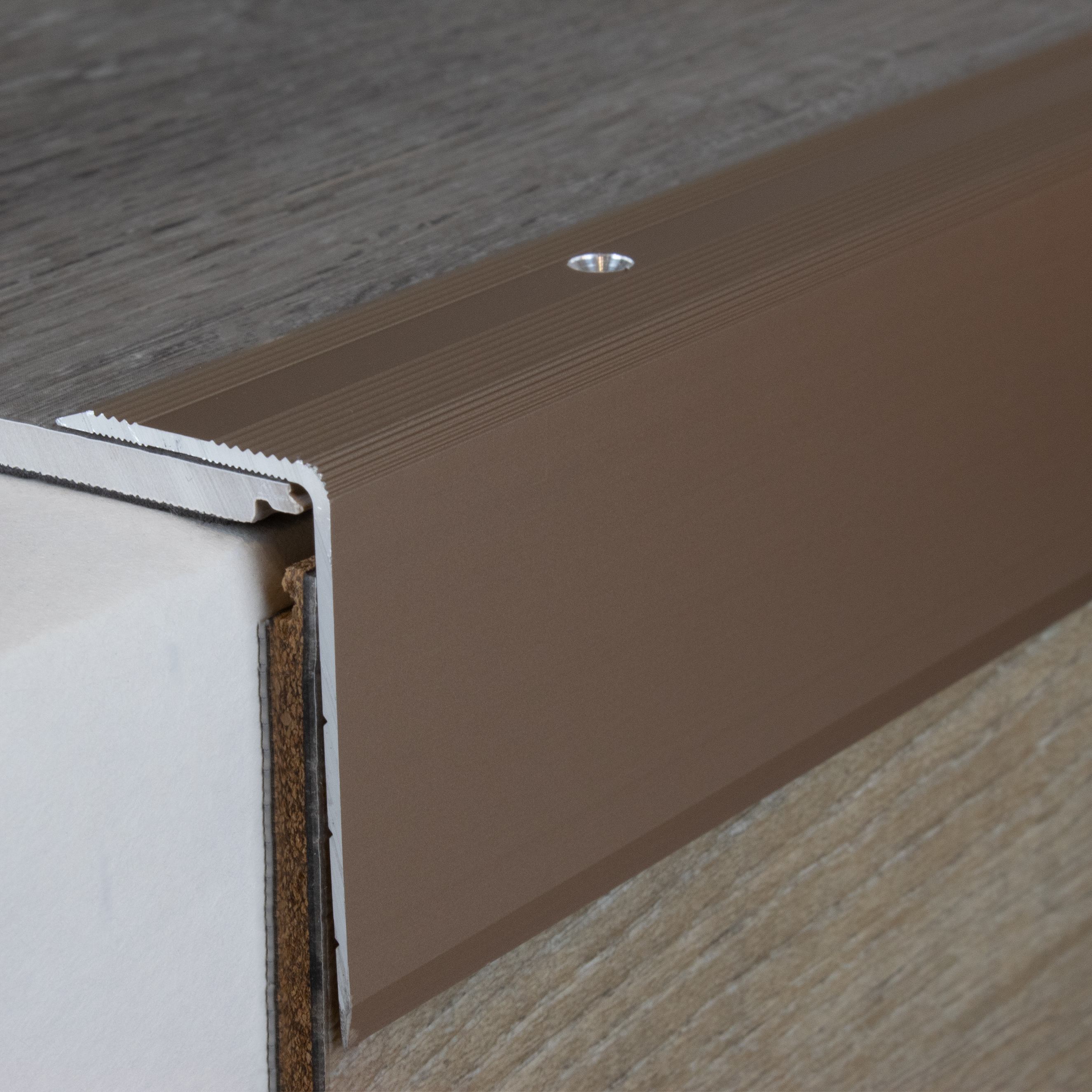 Nez de marche | largeur 30 mm | hauteur 22 mm - 52 mm | aluminium