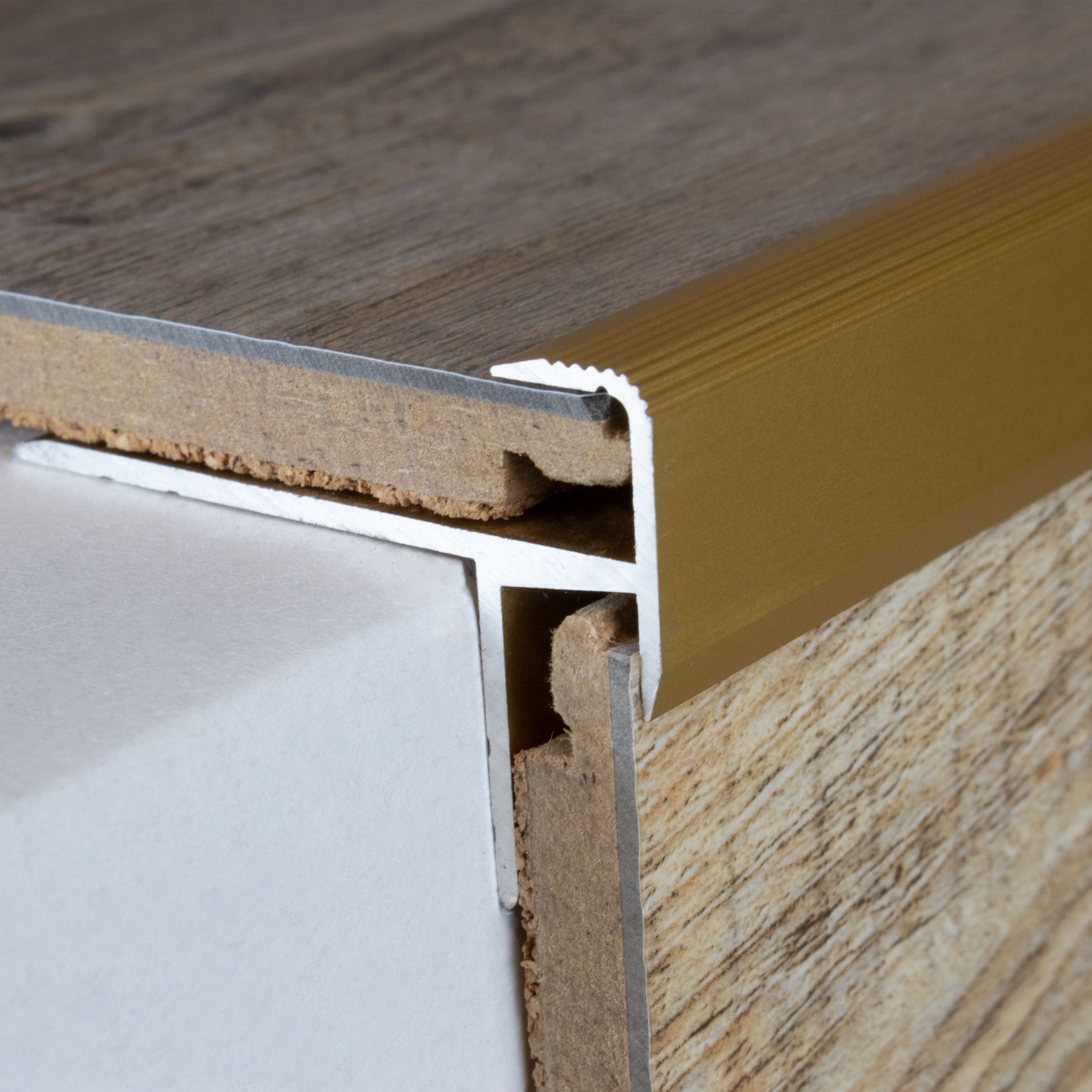Nez de marche sol stratifié | cornière | épaisseur sol 8.5 mm | aluminium anodisé