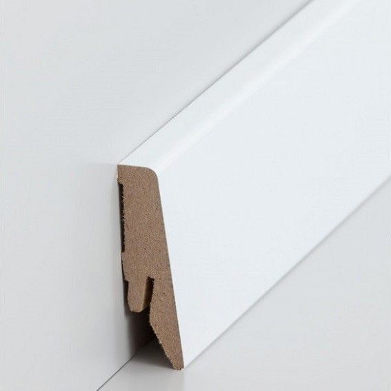 hochglanz_sockelleiste_weiß_folie