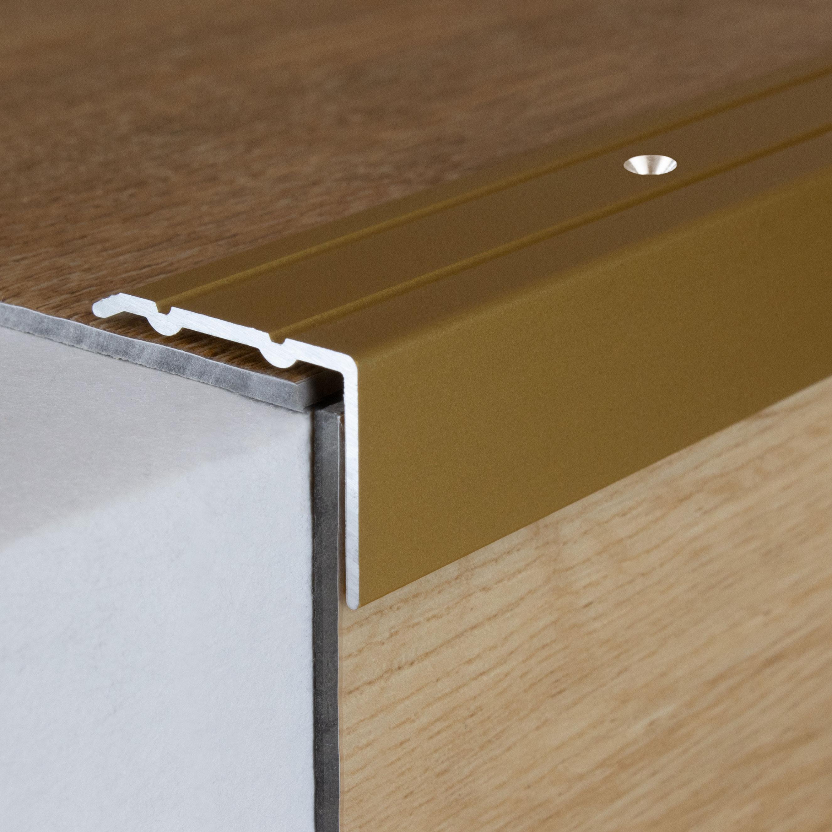 Cornière 24.5 mm | type: 8889 aluminium anodisé | à visser