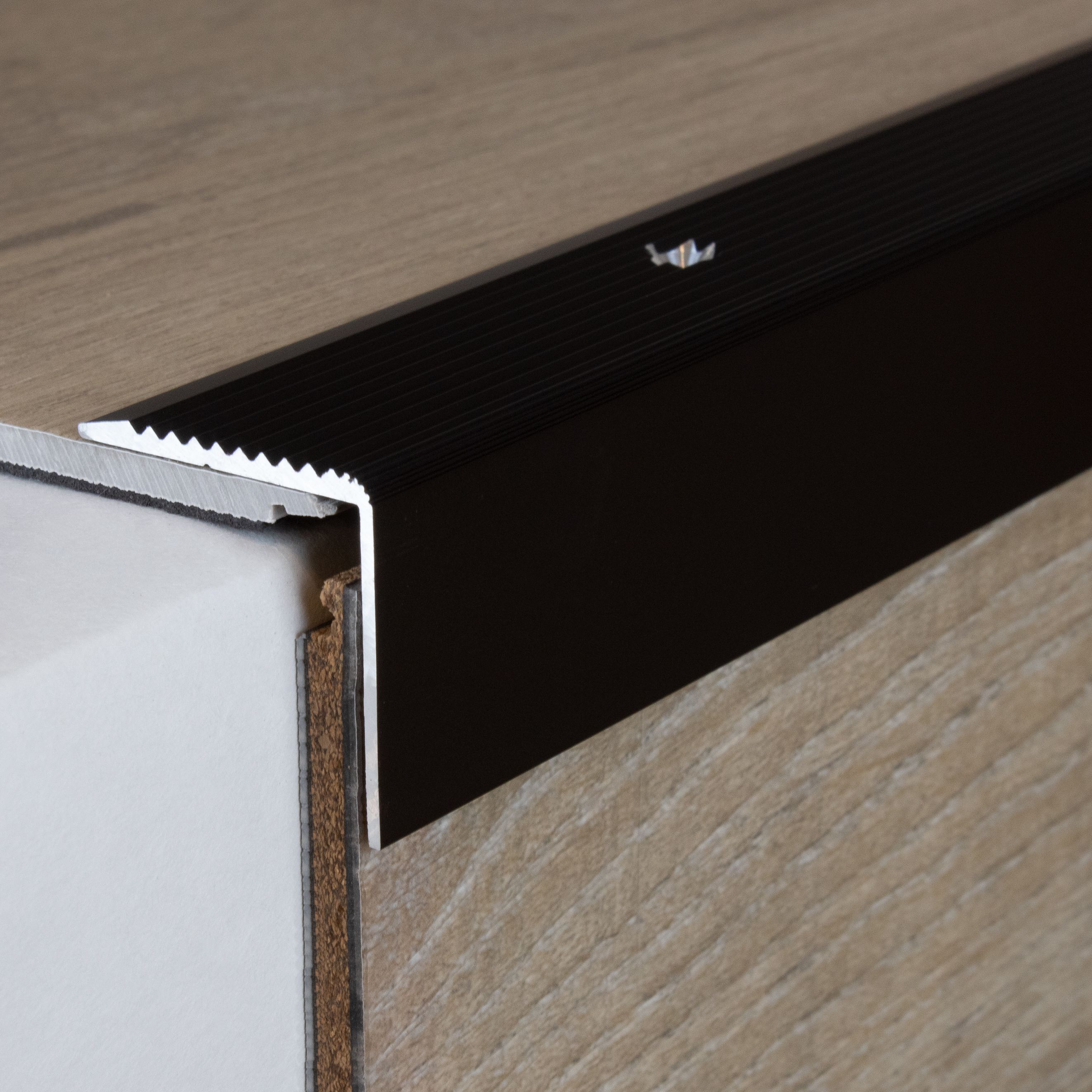Nez de marche | largeur 30 mm | hauteur 22 mm - 52 mm | aluminium