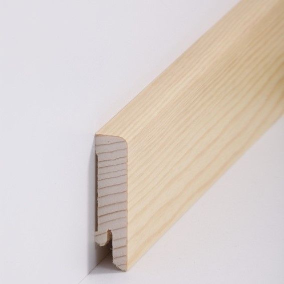 lackierte_echtholz_sockelleiste_hell_braun_furniert