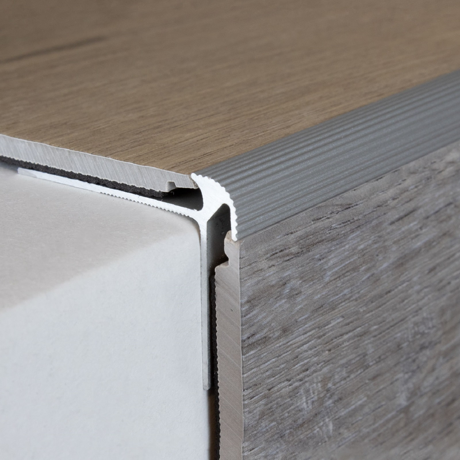 Nez de marche | cornière 40 mm x 30 mm x 5 mm | aluminium anodisé
