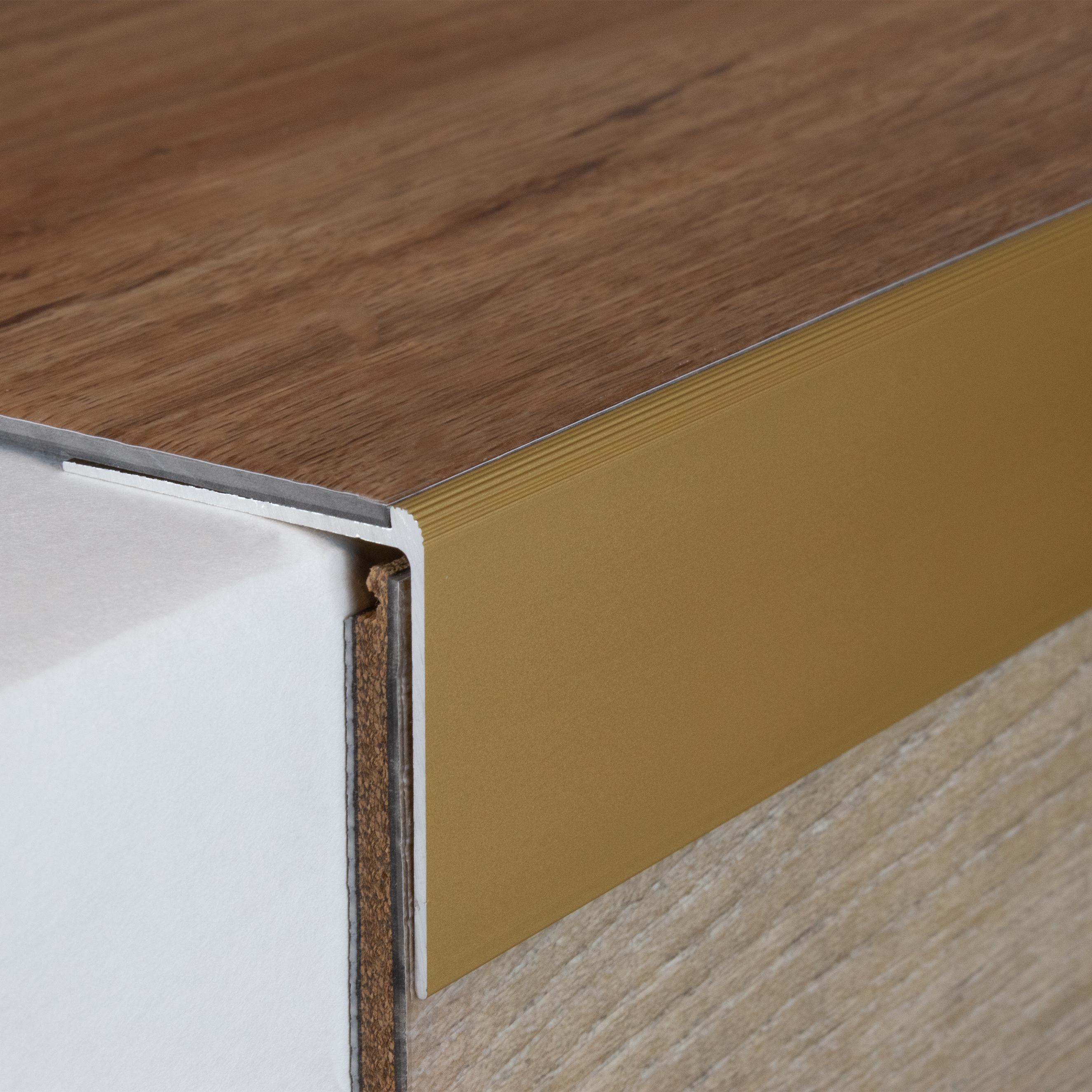 Nez de marche | cornière | ajustable | aluminium anodisé