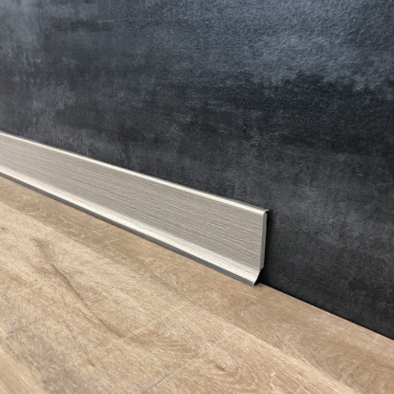 Plinthe "Rimini" PVC expansé rigide 12.8 x 60 x 2500 mm Lèvre souple transparente PROVISTON