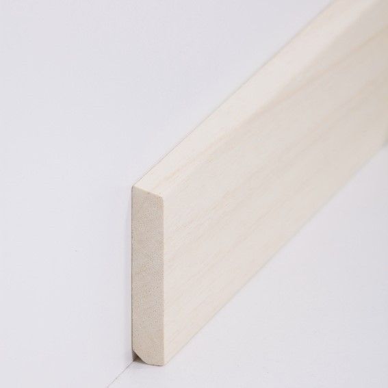 fussleisten_rohes_massivholz_naturoptik_braun