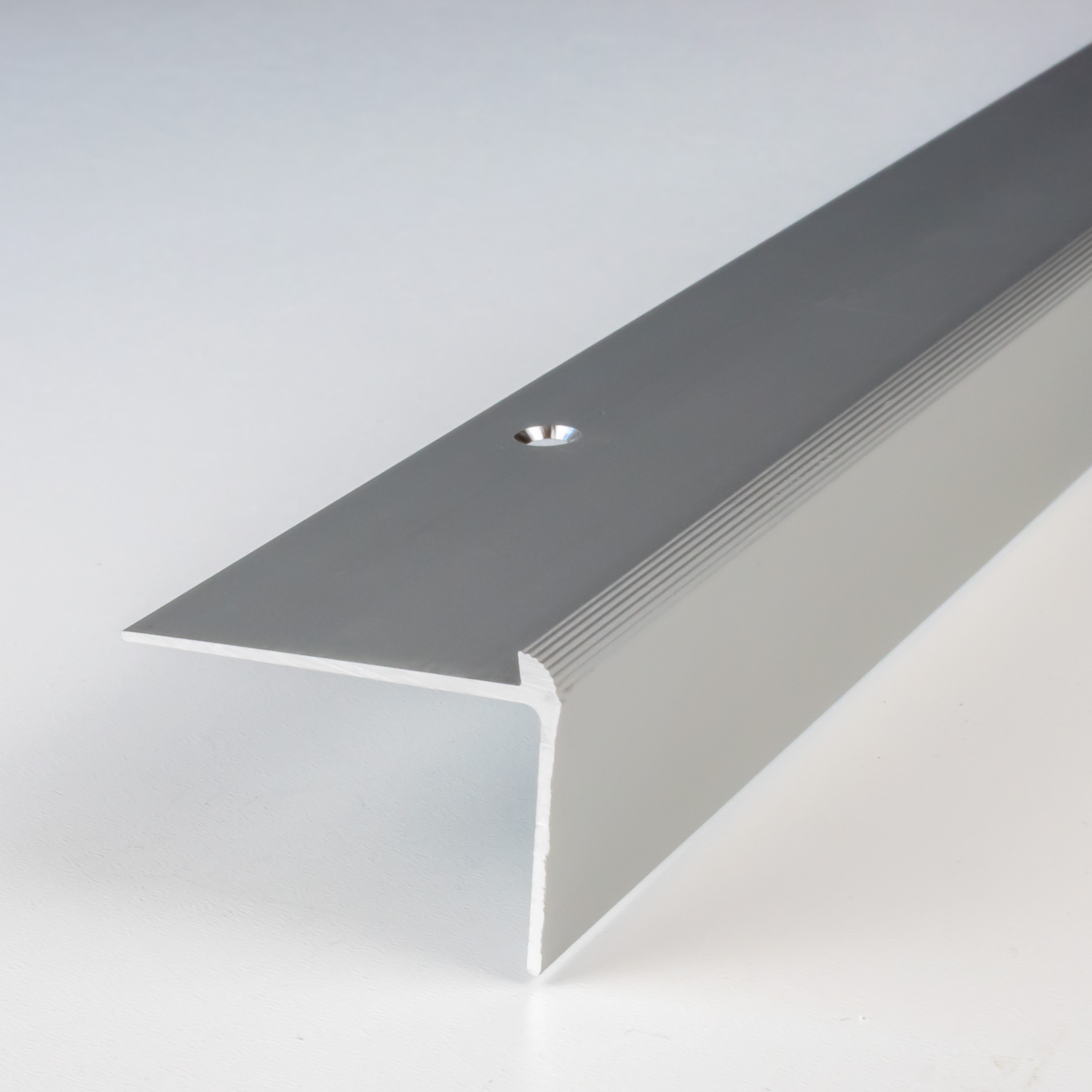 Nez de marche | cornière | ajustable | aluminium anodisé