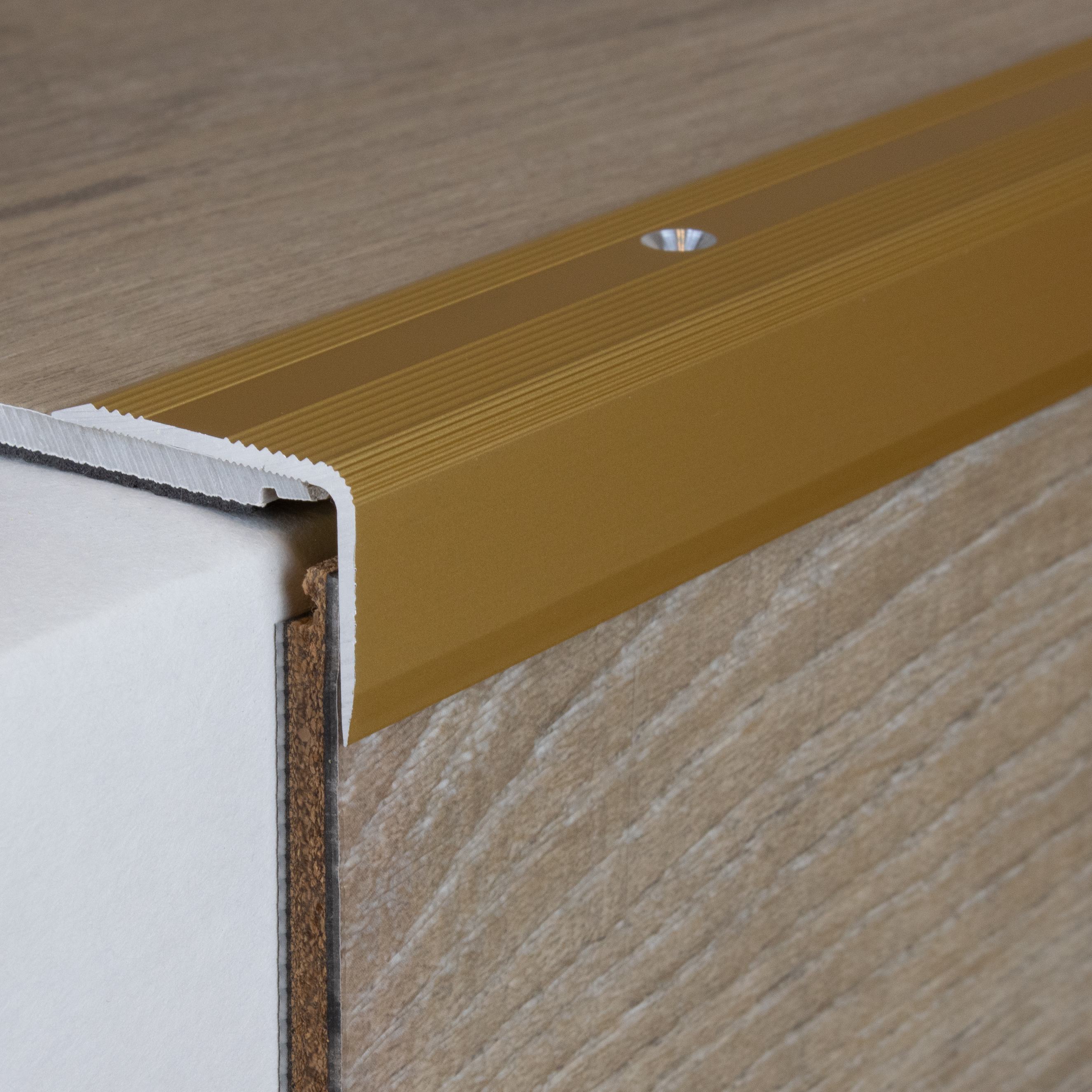 Nez de marche | largeur 30 mm | hauteur 22 mm - 52 mm | aluminium