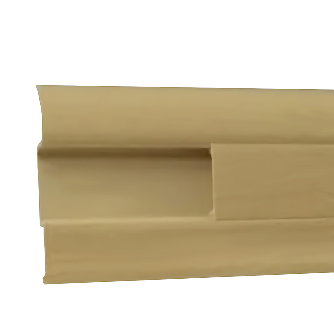 Plinthes en PVC avec passage de câbles hêtre clair (18 x 55 x 2500 mm)