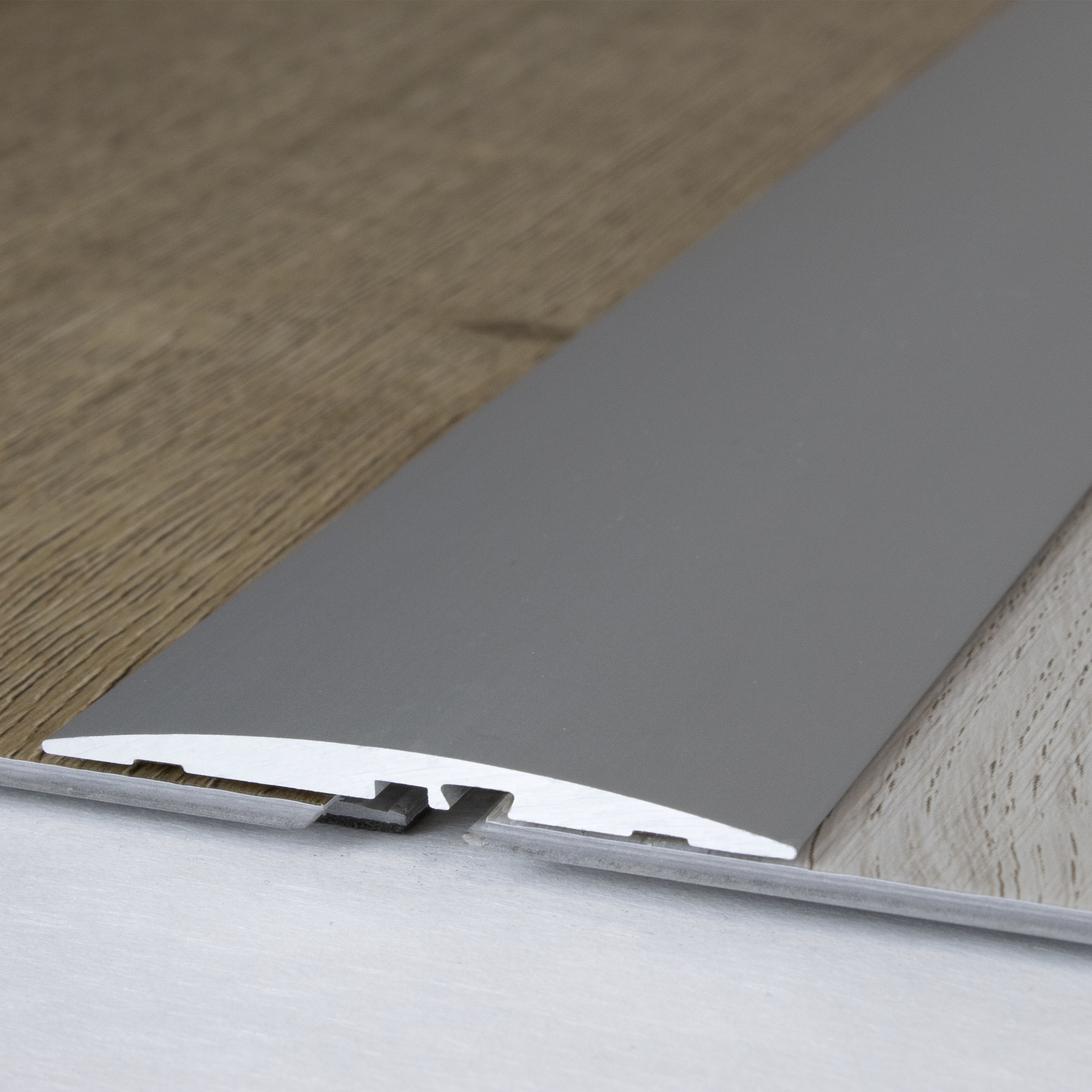 Barre de seuil | 58 mm | type: 08 aluminium anodisé